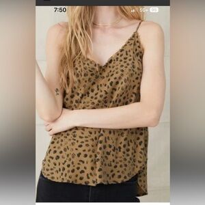 BELLA DAHL Skirt Set in flax dot. Cami is a size M. Skirt size S.